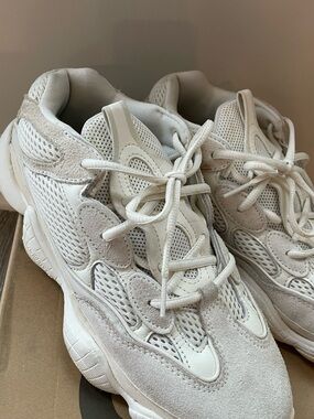 Adidas Yeezy 500 Box in Bone White